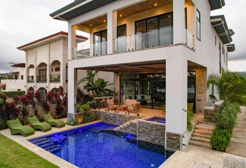 Hermosa Villa