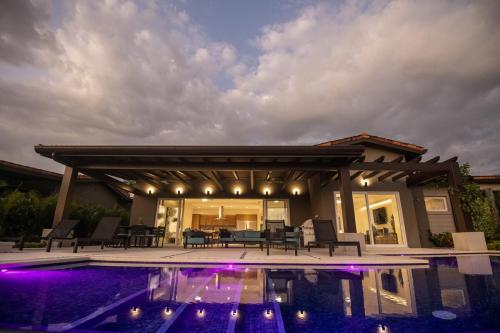 Casa Blue Sail