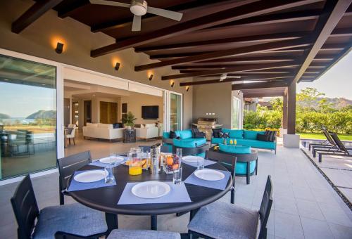 Casa Blue Sail