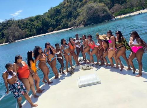 Costa Rica Bachelor Parties