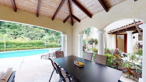 Casa Tropical