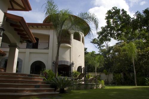 Villa Antigua