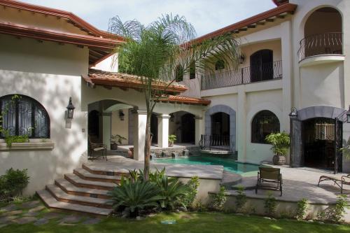 Villa Antigua